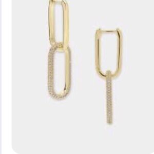 Melinda Maria Carrie Pavé Chain Convertible Huggies
Gold|White Diamondettes